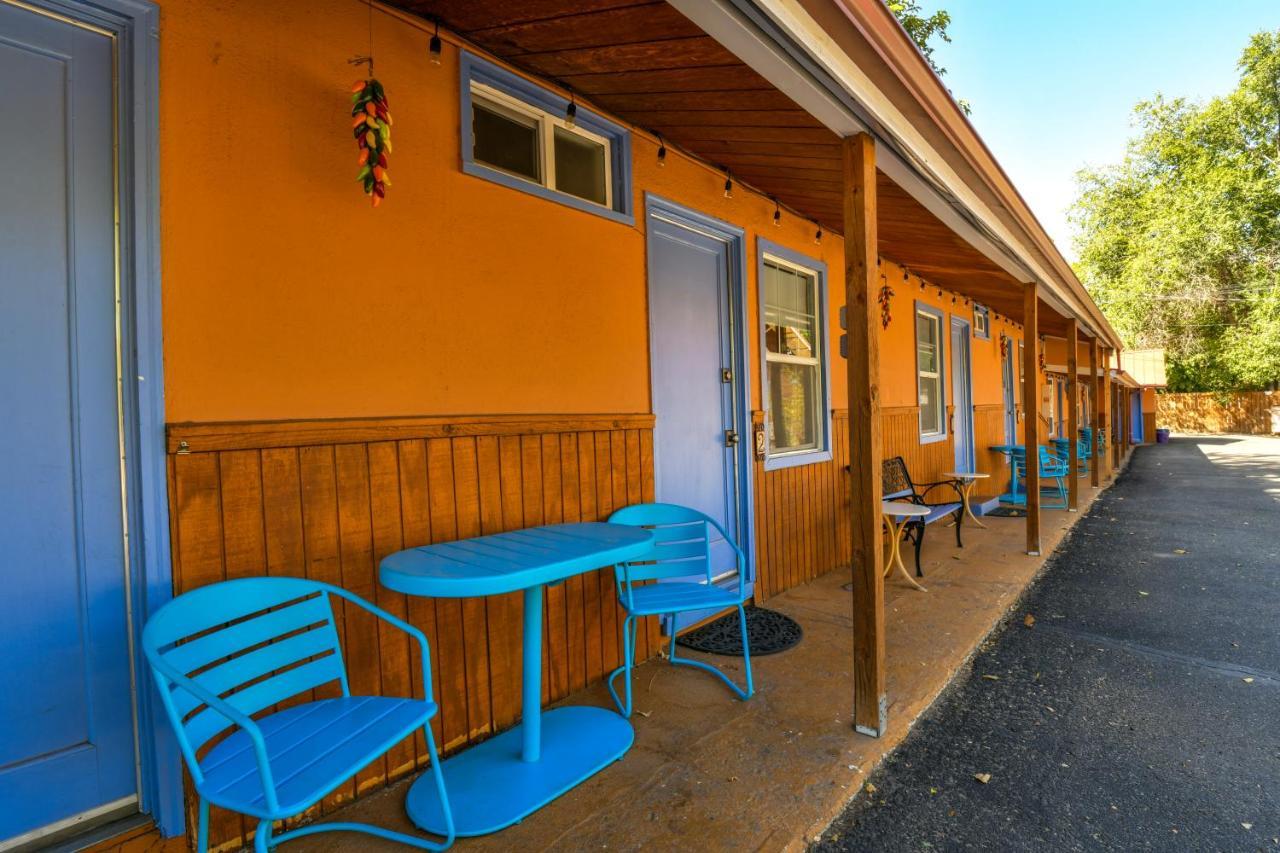 Lodge 7 - Downtown Location. Studio With Shared Hot Tub. Minutes To Arches N.P. Moab Exterior photo